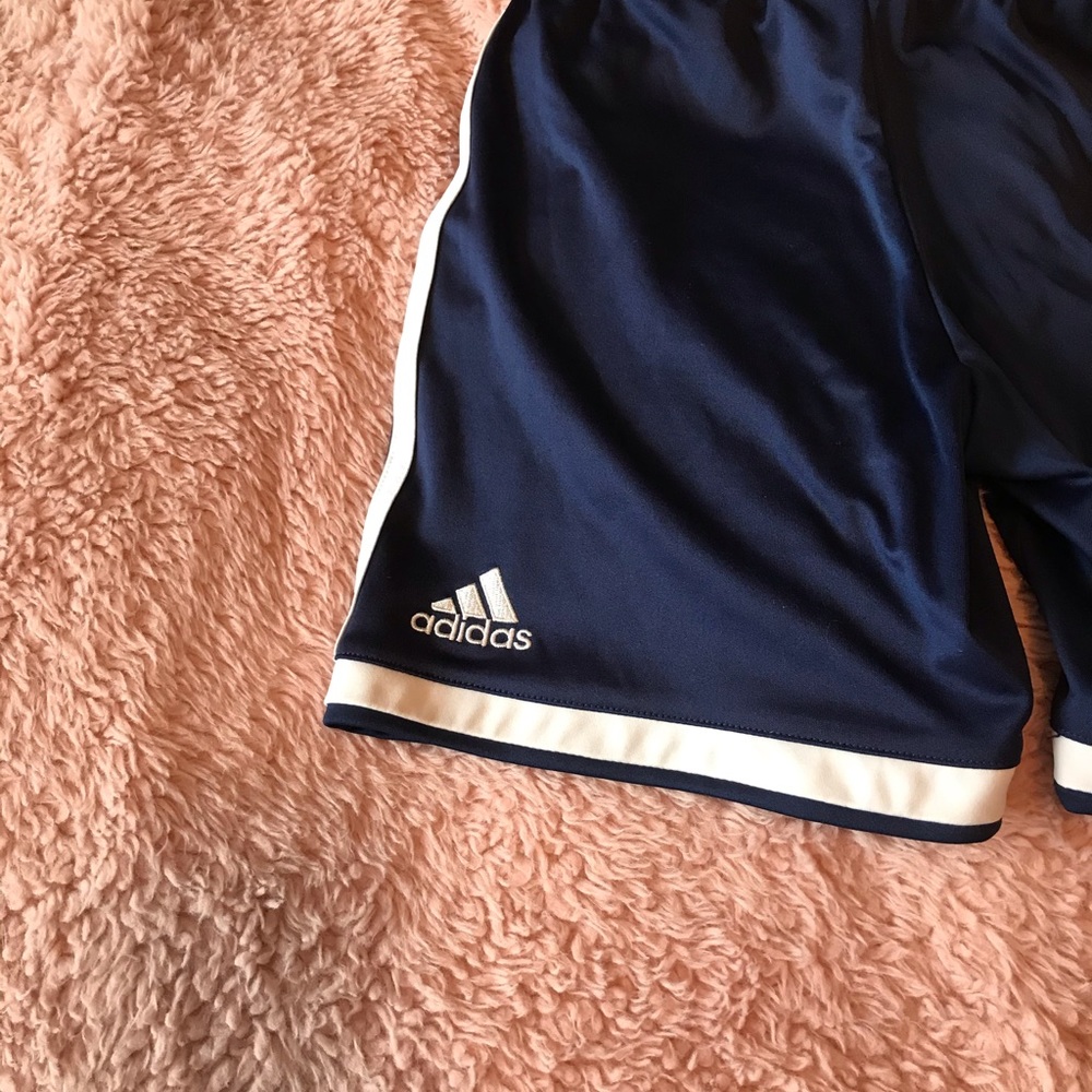 Addias shorts. RARELY WORN - Picture 5 of 5